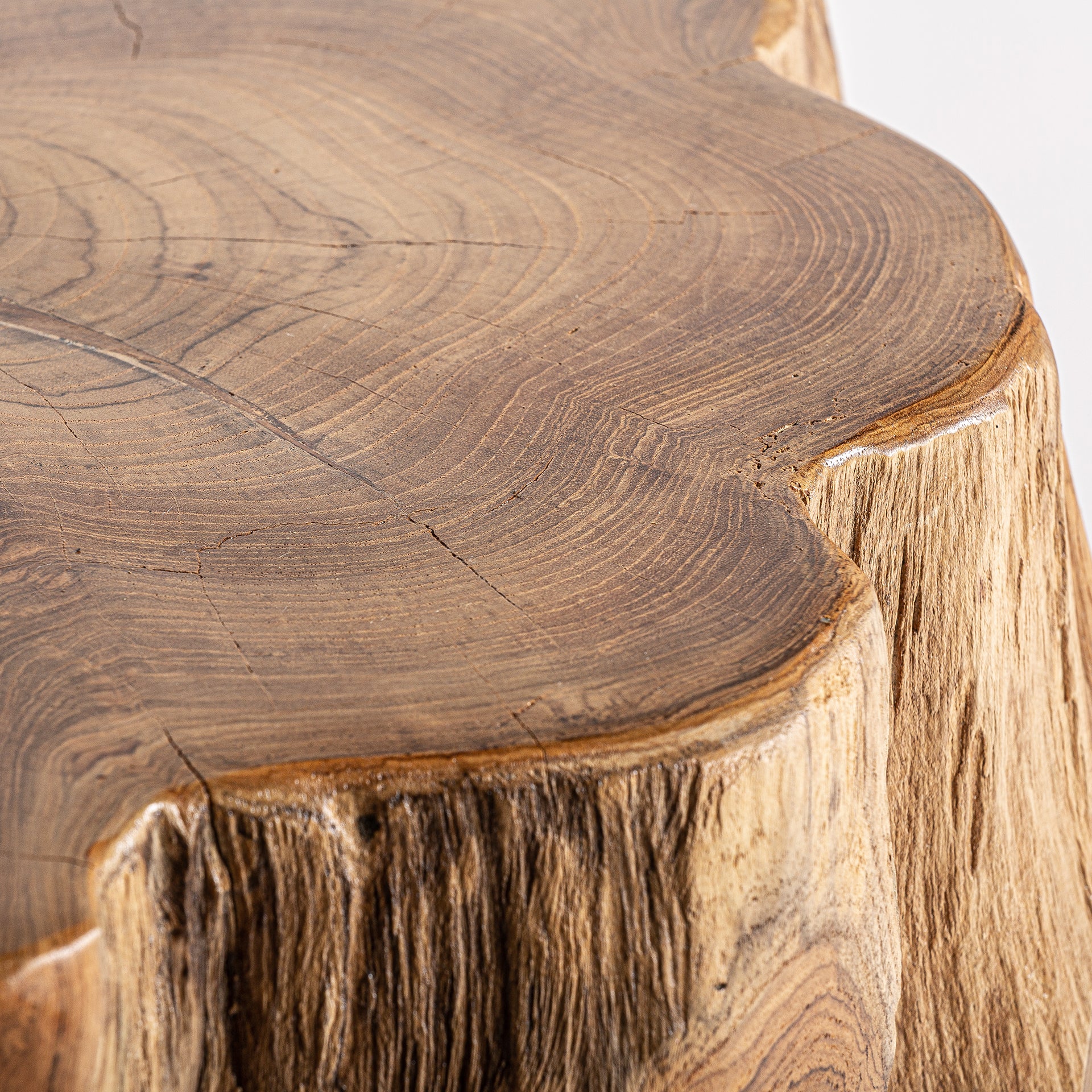 BISKO COFFEE TABLE